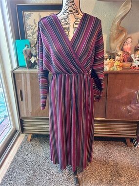 Women's Striped Wrap Midi Dress in Wine